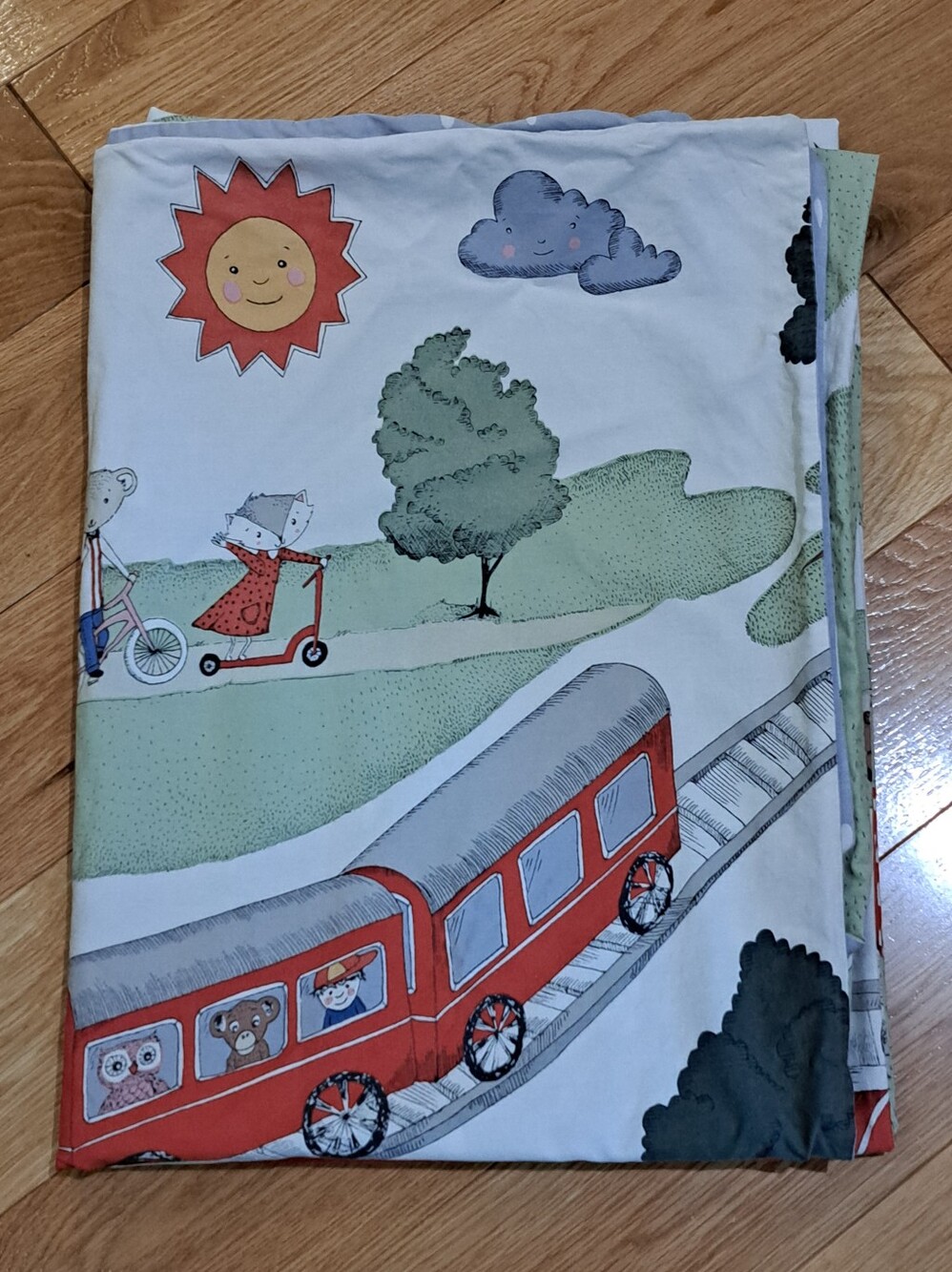 IKEA UtelekTwin Duvet Cover Trains Planes Animals Sun/Rain Whimsical
